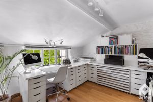 Photo 10- click for photo gallery